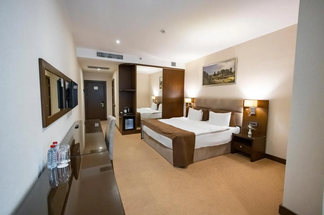 ****  The Diamond Hotel バクー アゼルバイジャン