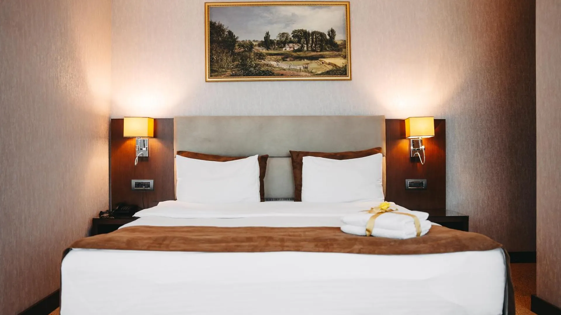 ****  The Diamond Hotel バクー アゼルバイジャン